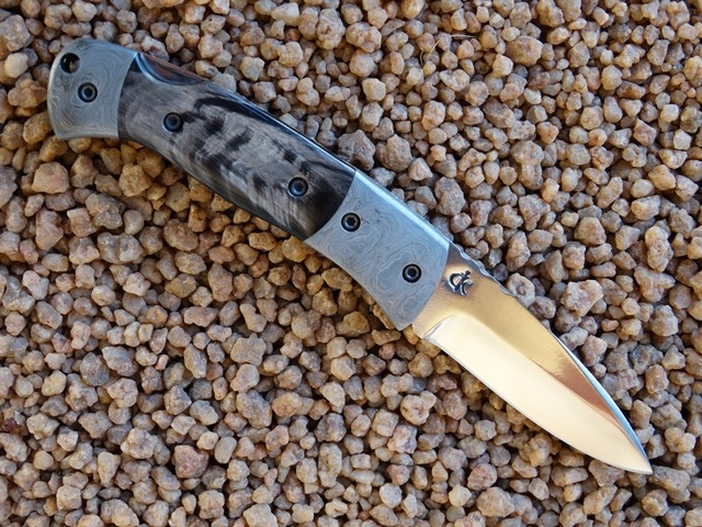 'caprivi'-backlock-folder-damascus-bolsters