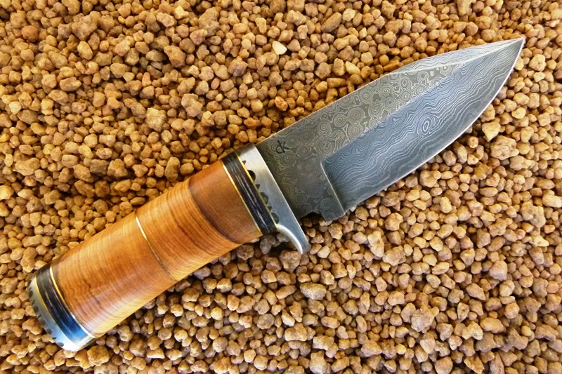zar-fighter-olive-wood-handle