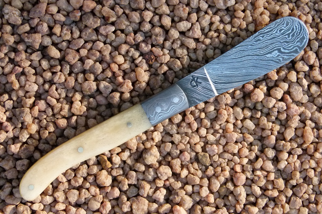 butter-knives